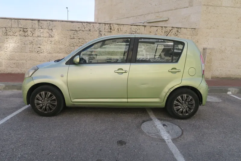 Daihatsu Sirion 2nd hand, 2007, private hand