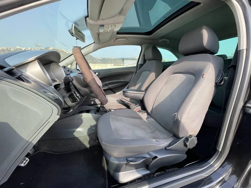 SEAT Ibiza с пробегом, 2011, частная рука
