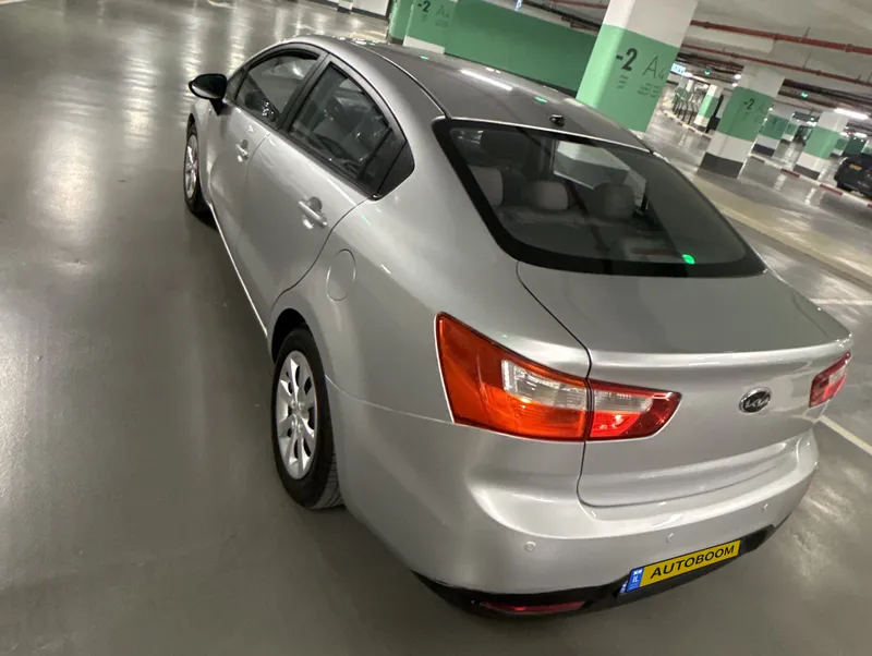 Kia Rio с пробегом, 2013, частная