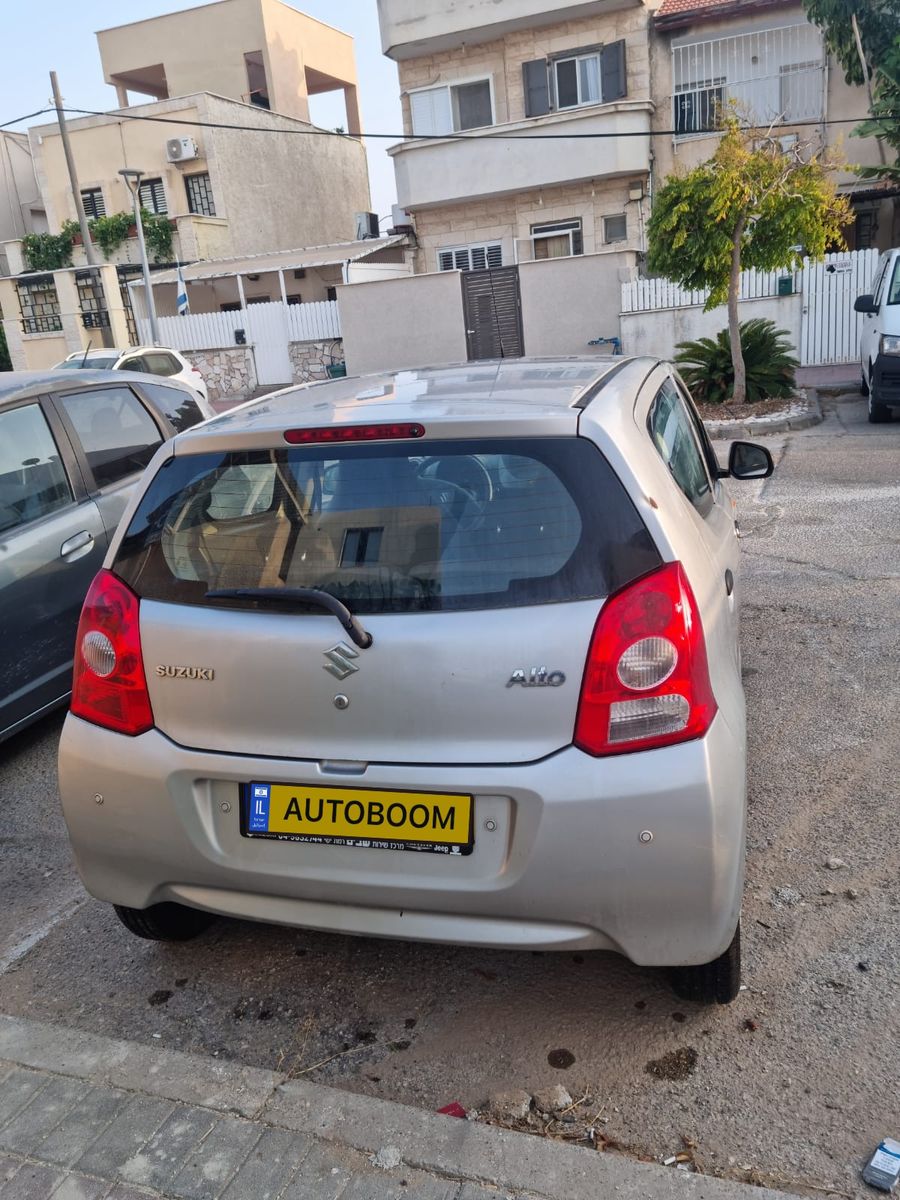 Suzuki Alto 2ème main, 2011, main privée