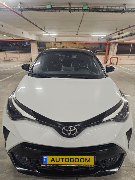 טויוטה C-HR יד 2 רכב, 2022, פרטי