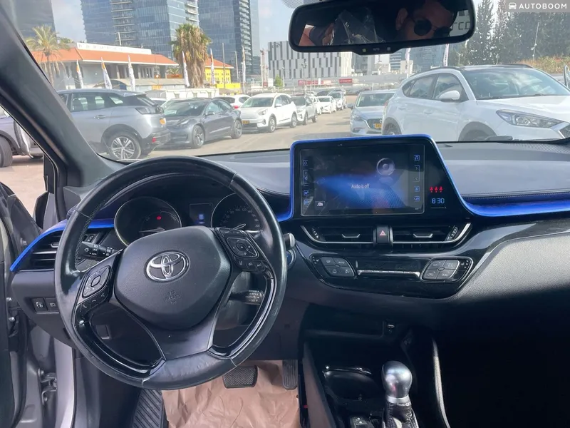 Toyota C-HR 2ème main, 2017