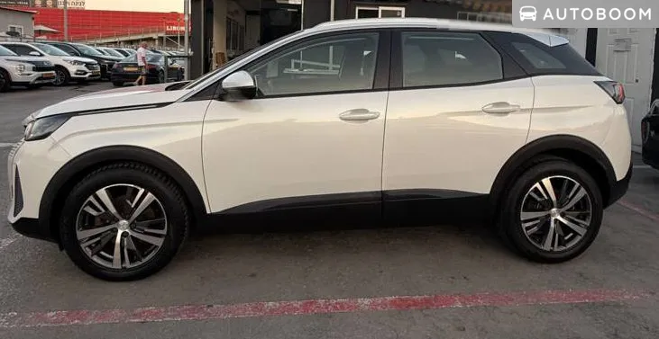 Peugeot 3008 2nd hand, 2021
