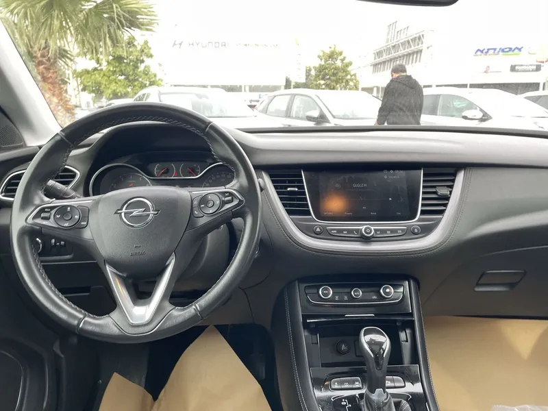 Opel Grandland 2nd hand, 2021, private hand