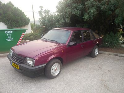 Opel Ascona 2nd hand, 1987, private hand