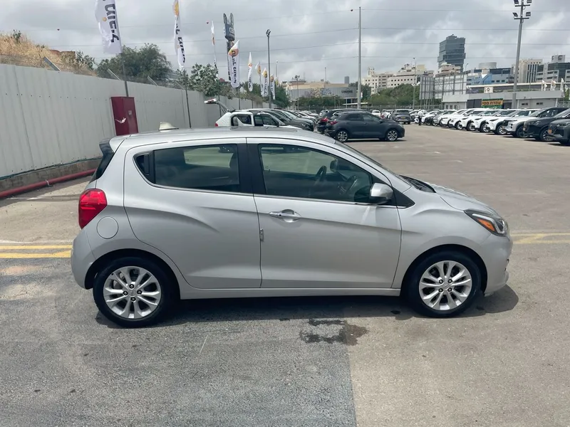 Chevrolet Spark 2nd hand, 2020, private hand