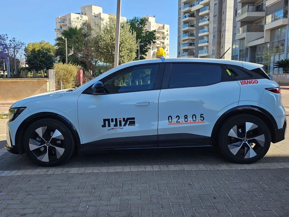 رينو ميغان E-تيك مستعمل, 2023