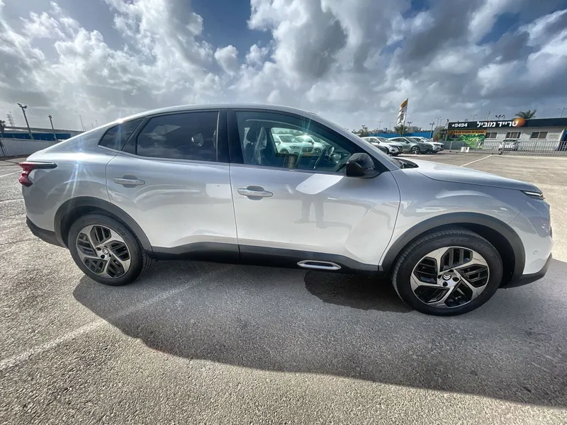 Citroën C4 X 2ème main, 2024, main privée