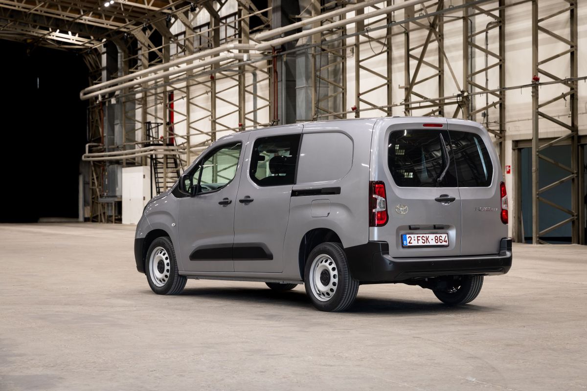 Toyota ProAce City 2023. Carrosserie, extérieur. Compact Van Longue, 1 génération, restyling