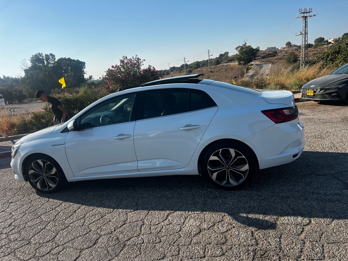 Renault Megane 2nd hand, 2019, private hand