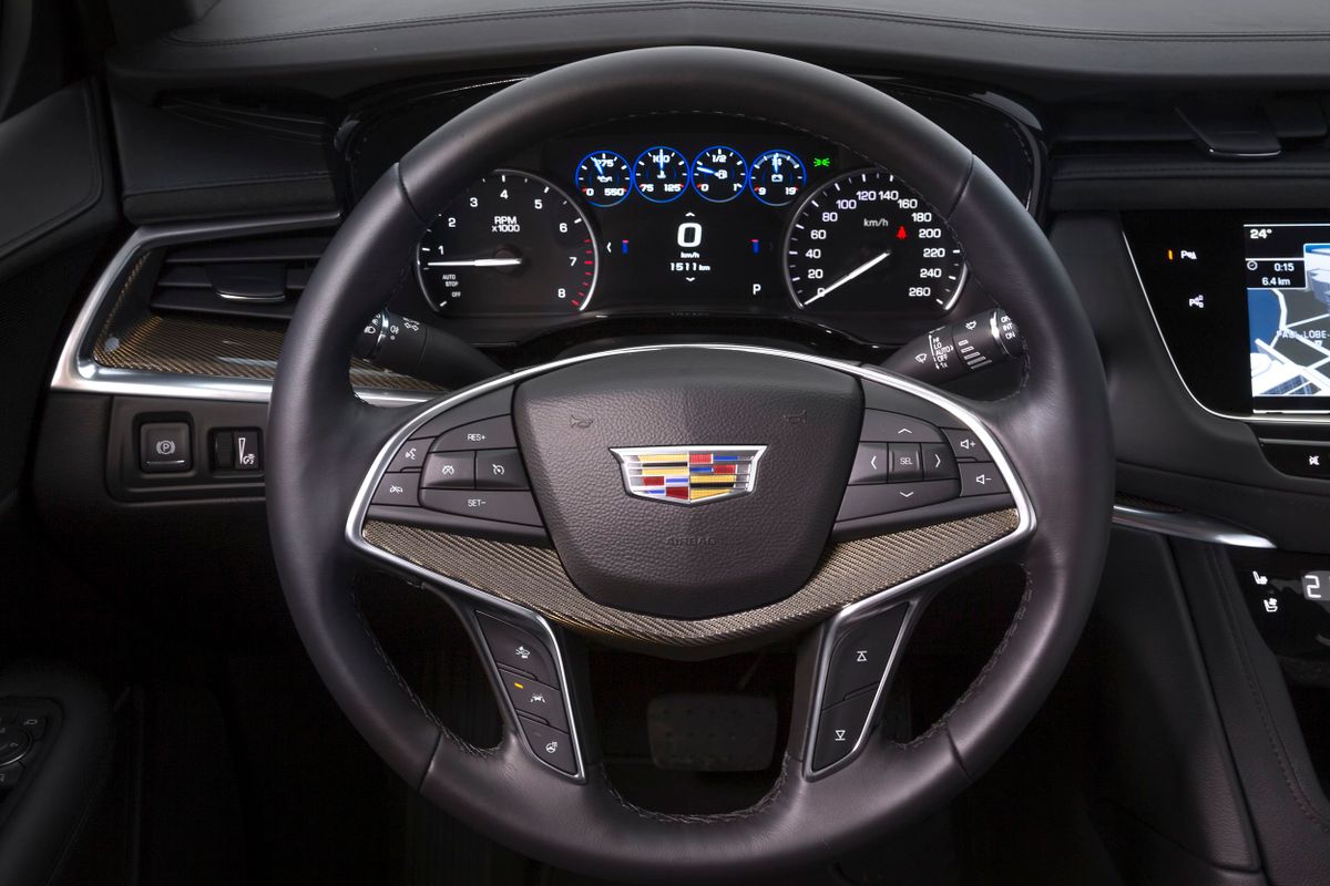 Cadillac XT5 2016. Tableau de bord. VUS 5-portes, 1 génération