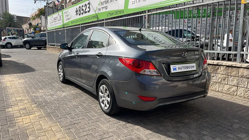 Hyundai i25 2ème main, 2013