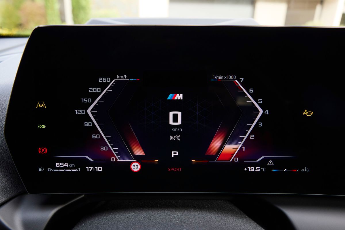 BMW 1 series 2024. Dashboard. Hatchback 5-door, 4 generation