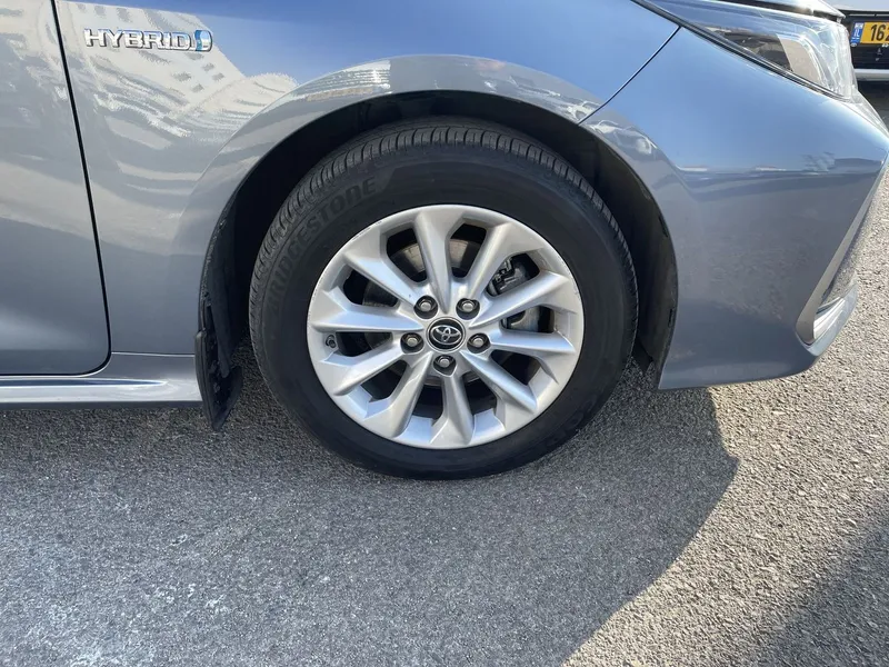 Toyota Corolla с пробегом, 2020