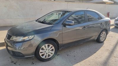 Kia Forte с пробегом, 2012, частная рука