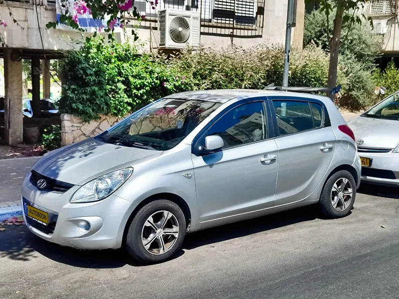 Hyundai i20 с пробегом, 2010, частная рука