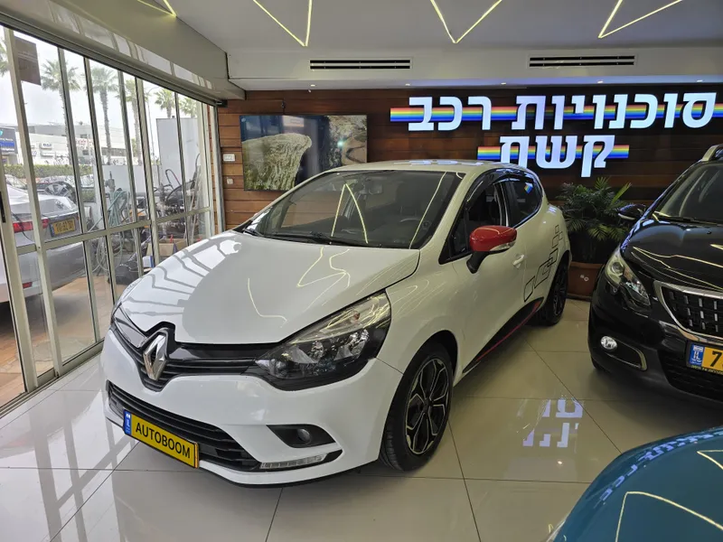 Renault Clio 2nd hand, 2019, private
