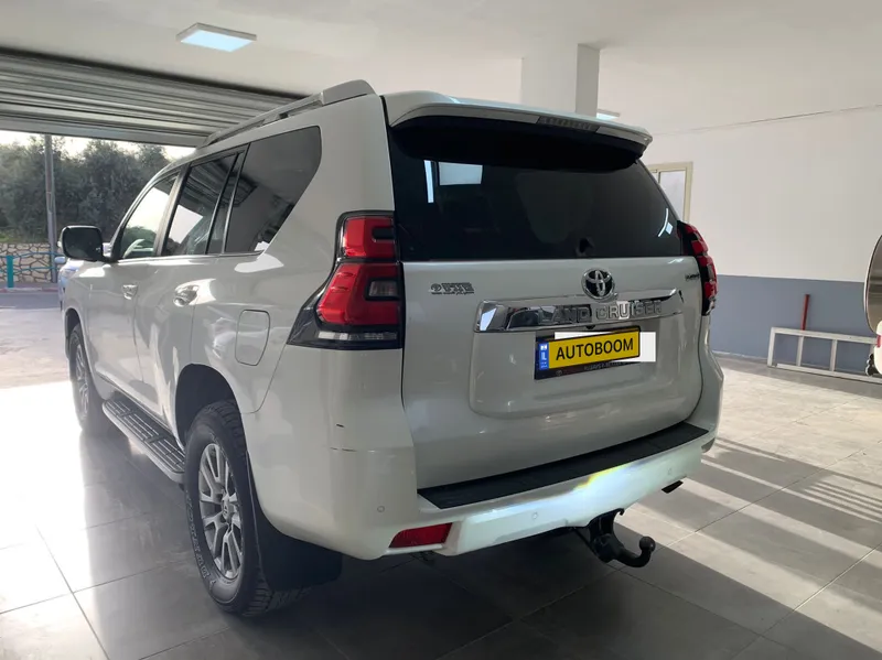Toyota Land Cruiser 2ème main, 2019, main privée