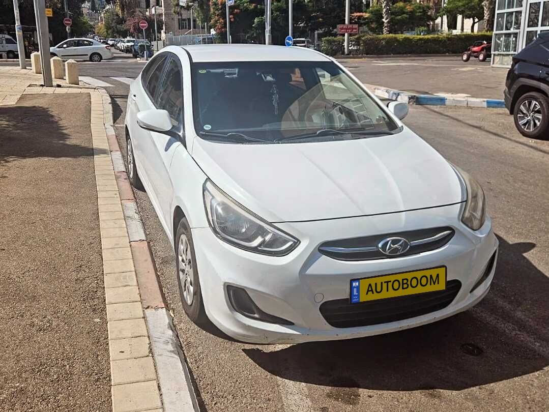 Hyundai i25 с пробегом, 2015, частная рука