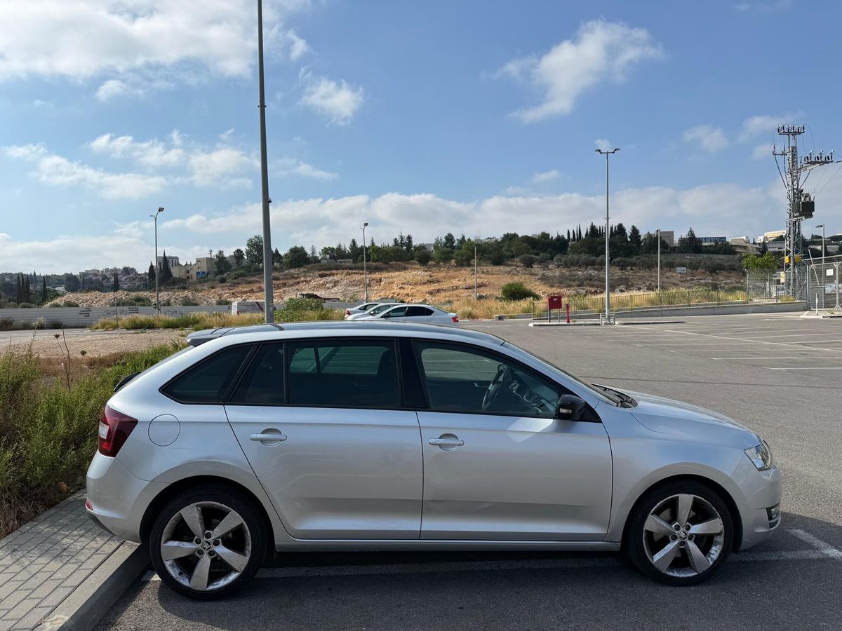 Skoda Rapid с пробегом, 2018, частная рука