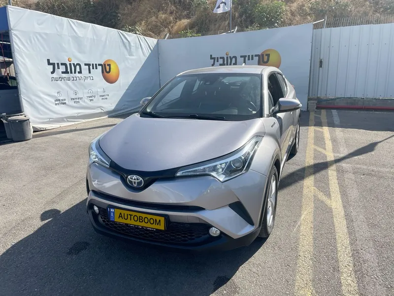 טויוטה C-HR יד 2 רכב, 2017, פרטי