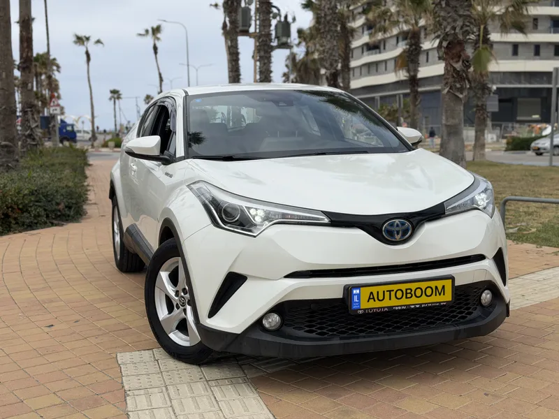 Toyota C-HR с пробегом, 2018, частная