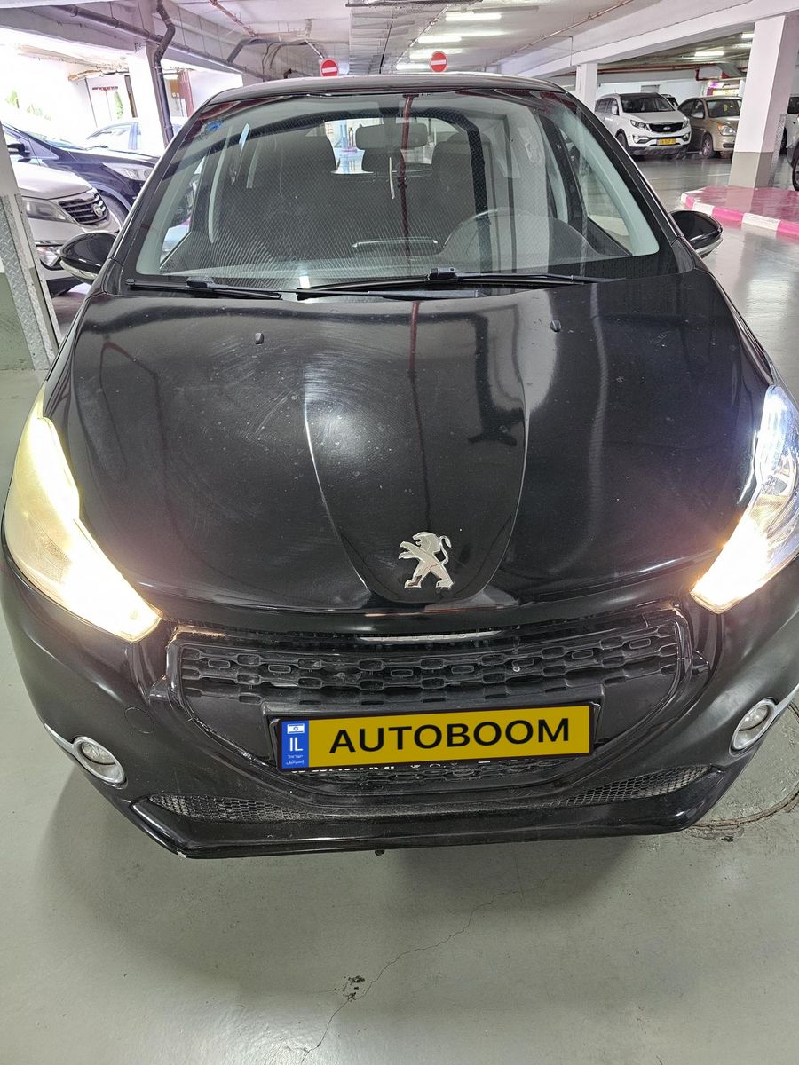 Peugeot 208 2nd hand, 2014, private hand