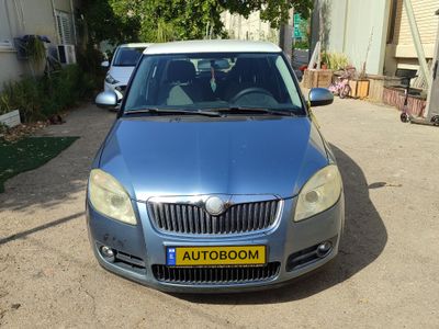 Škoda Fabia 2ème main, 2010, main privée