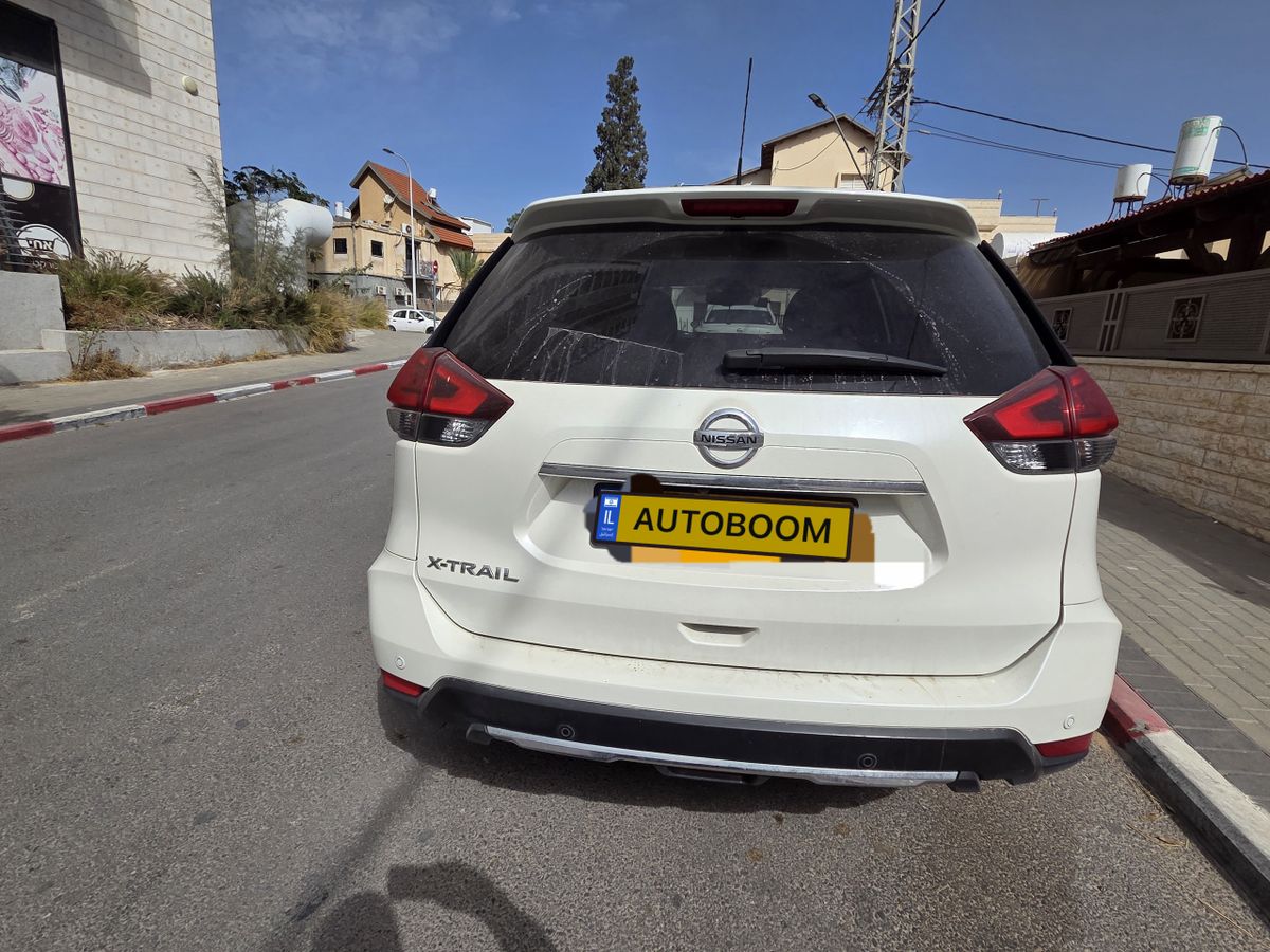 Nissan X-Trail 2nd hand, 2020, private