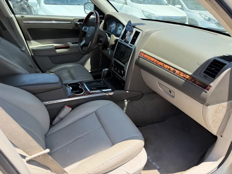 Chrysler 300C 2nd hand, 2009