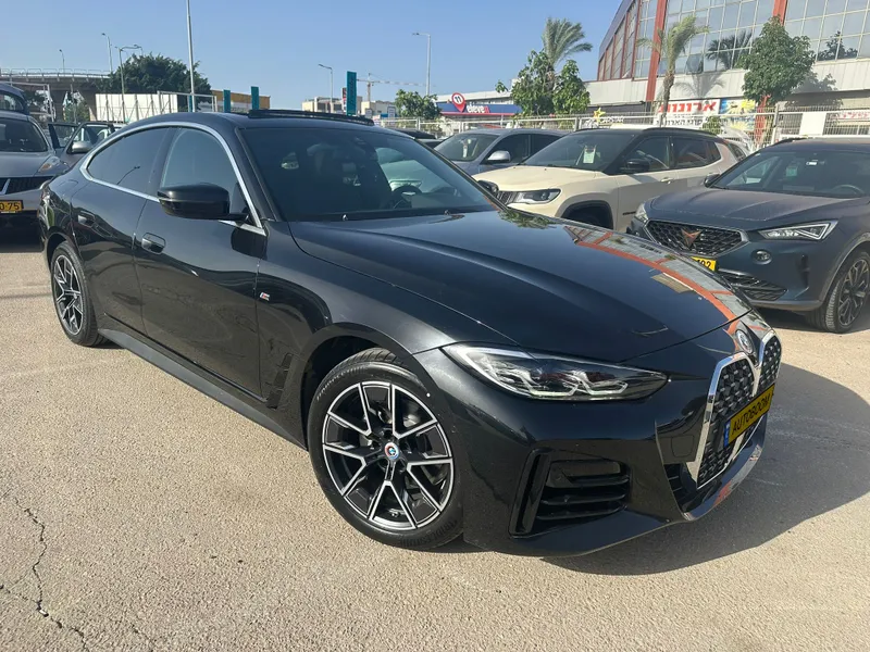 BMW 4 series nouvelle voiture, 2023, main privée