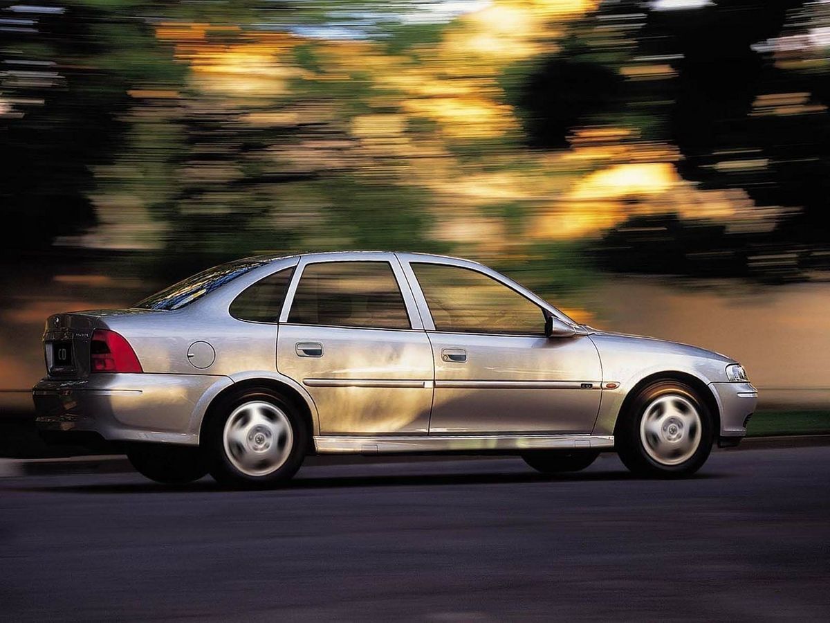 Holden Vectra 1998. Carrosserie, extérieur. Berline, 1 génération