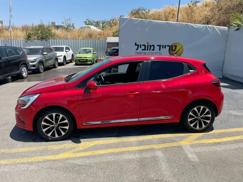 Renault Clio 2nd hand, 2021