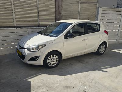 Hyundai i20 2nd hand, 2014, private hand