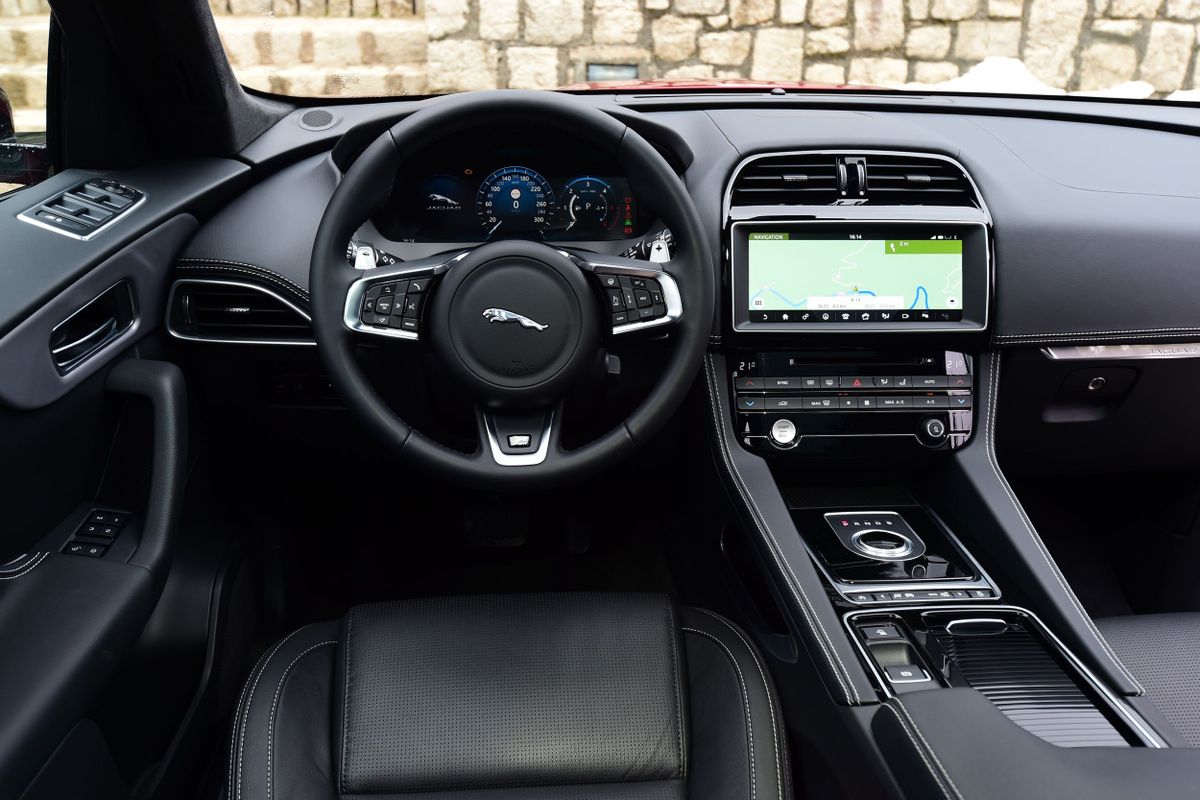 Jaguar F-Pace 2015. Front seats. SUV 5-doors, 1 generation