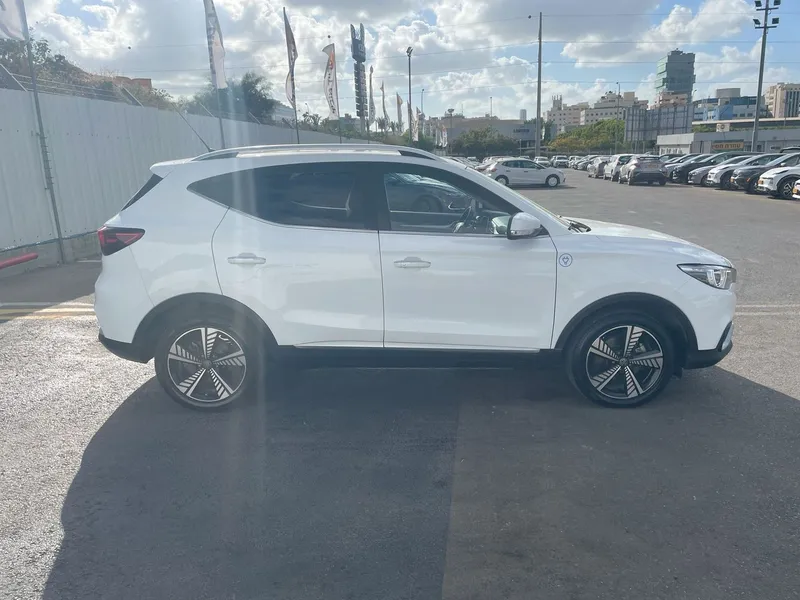 MG ZS 2ème main, 2021, main privée