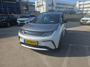 BYD Dolphin, 2024, photo