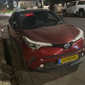Toyota C-HR, 2019, photo