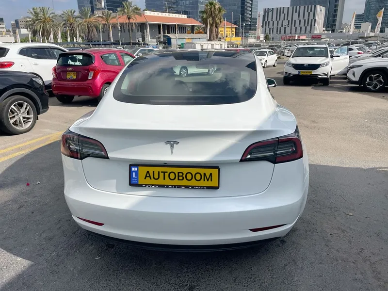 Tesla Model 3 2nd hand, 2023