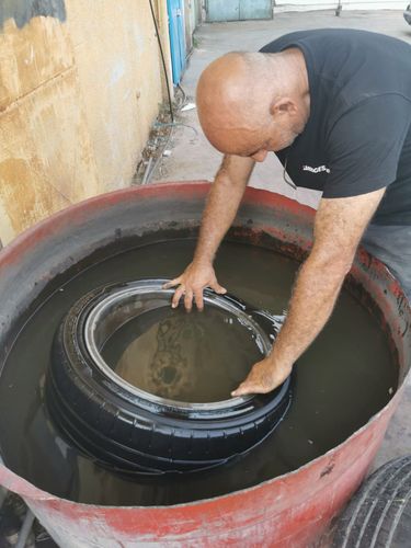 Anton Tires. صورة 6