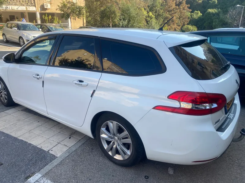 Peugeot 308 2nd hand, 2017, private hand