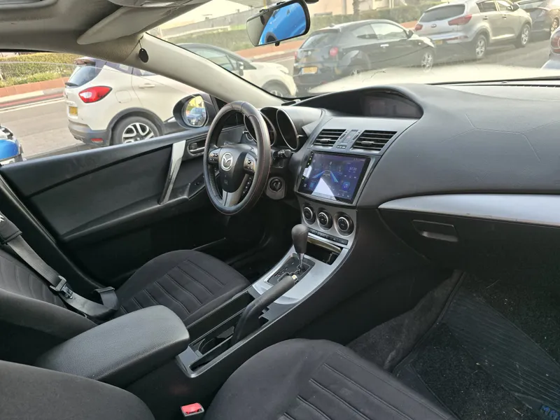 Mazda 3 2nd hand, 2010