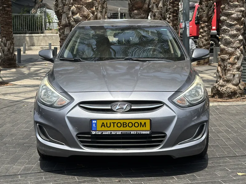 Hyundai i25 с пробегом, 2015