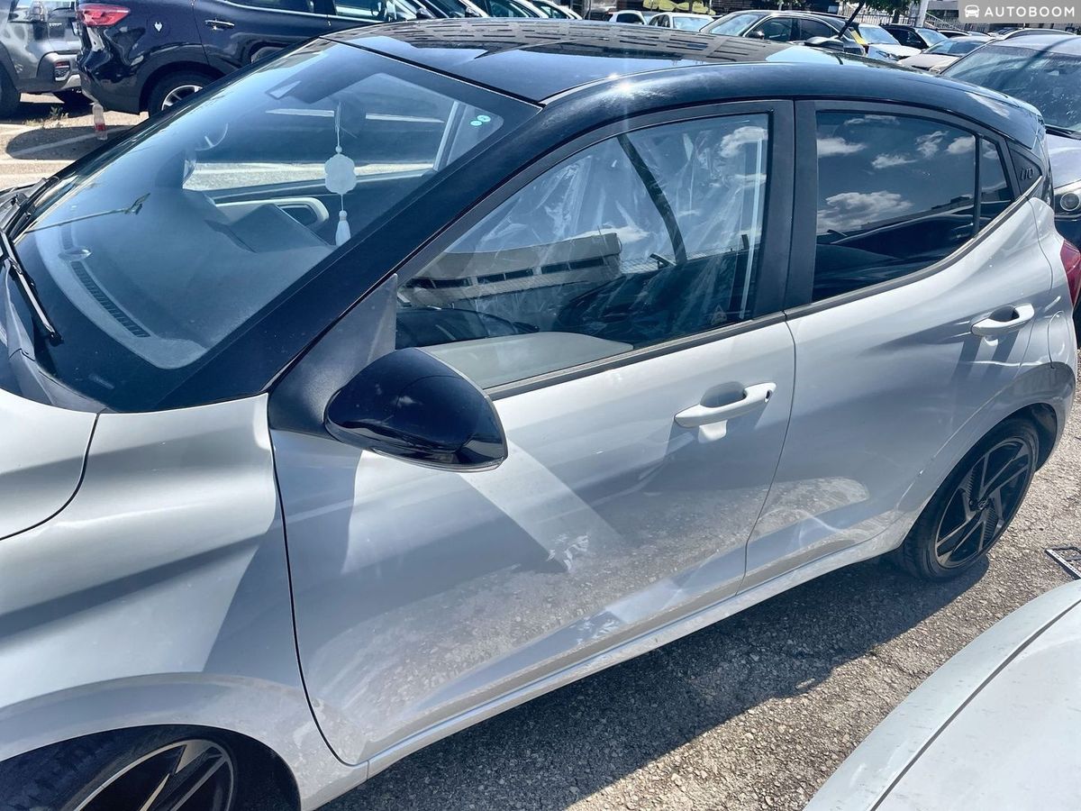 Hyundai i10 2nd hand, 2021