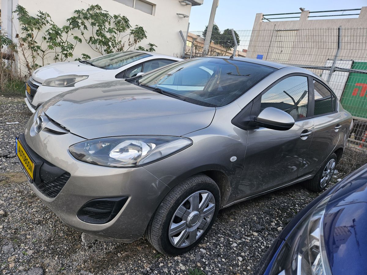 Mazda 2 2ème main, 2010