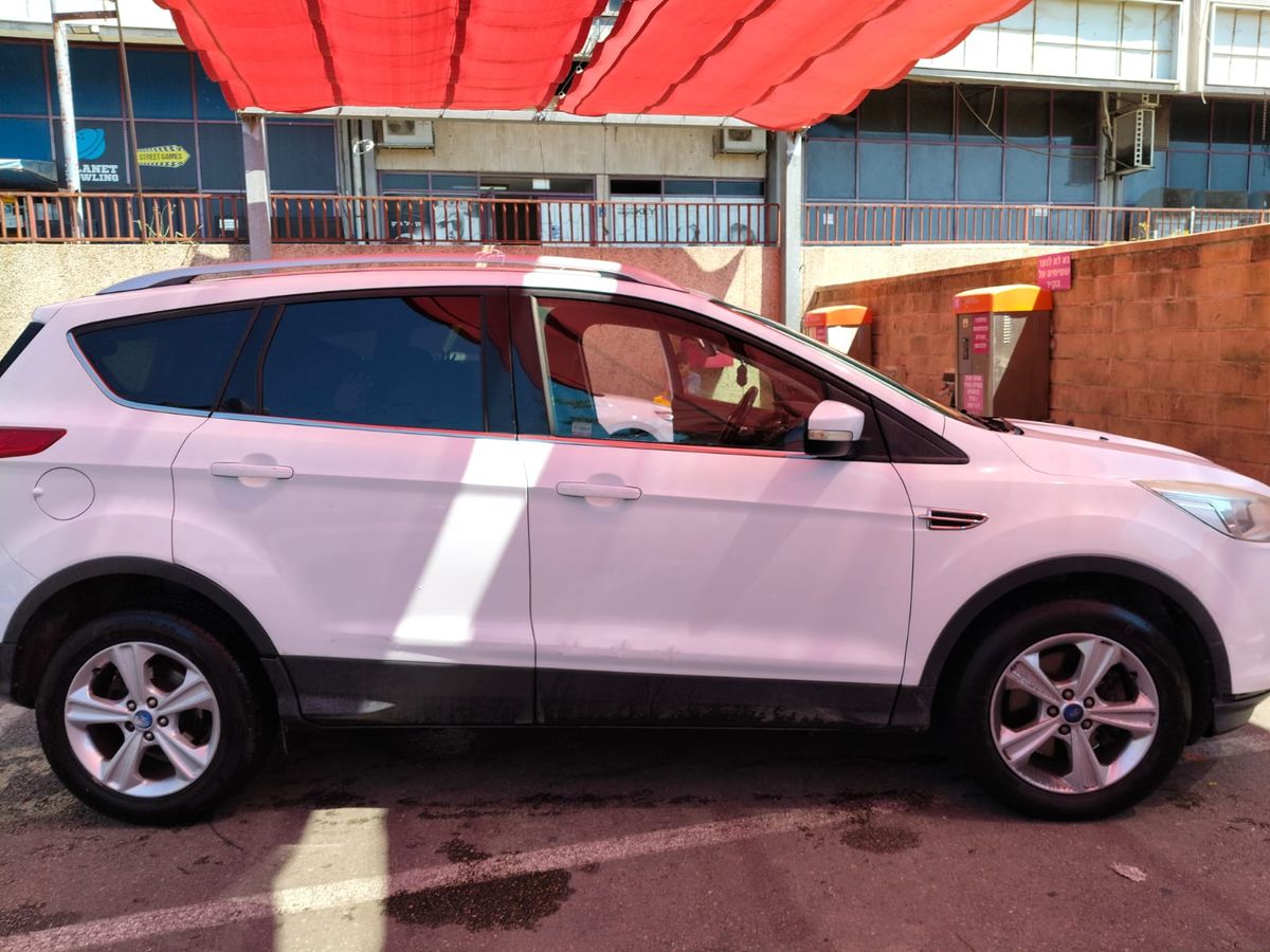Ford Kuga 2ème main, 2013, main privée