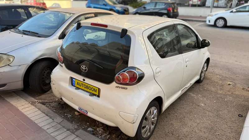 Toyota Aygo с пробегом, 2012