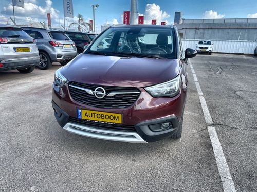 Opel Crossland X, 2018, photo