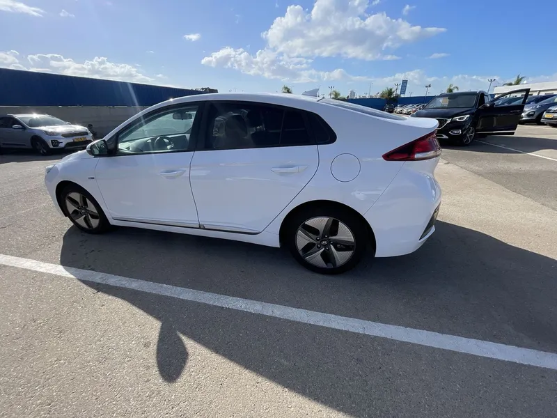 Hyundai IONIQ с пробегом, 2020