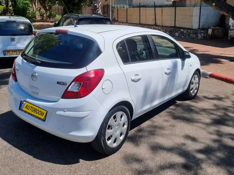 Opel Corsa 2ème main, 2012, privée